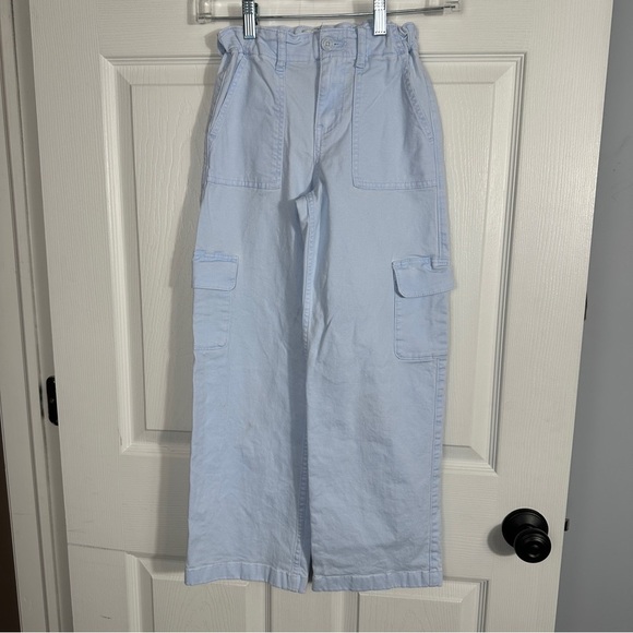 Abercrombie Kids size 9/10 Reg. adjustable waist jeans, lt blue, wide leg, cute! - Picture 1 of 12